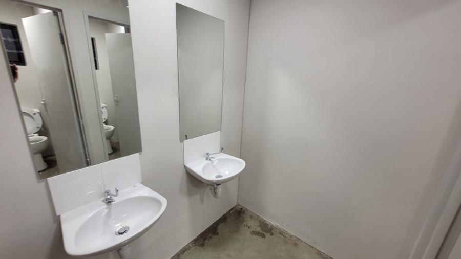 To Let commercial Property for Rent in Montague Gardens Western Cape